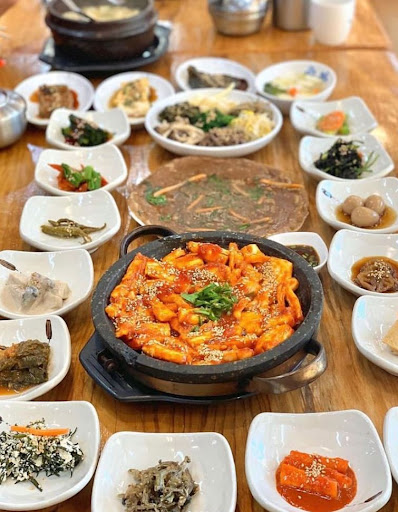 산채더덕구이정식으로 유명한 '쉬어가기좋은날식당', 하동맛집 추천